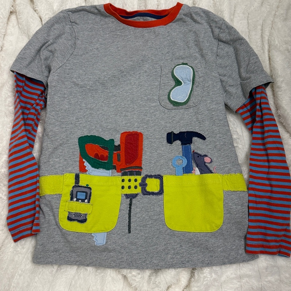 Mini Boden Appliqué  builders Kids Shirt with Striped Sleeves